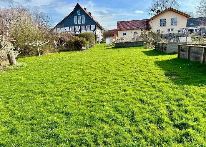 Leinetal-Refugium Pool I Sauna Kamin I Klavier Ferienhaus